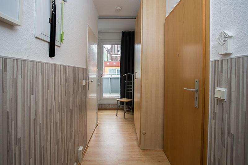 H&H Apartments Im Herzen Der Stadt Teilweise Mit Balkon Ruhig Zentral Modern Mit Kueche Γκράιφσβαλντ Εξωτερικό φωτογραφία